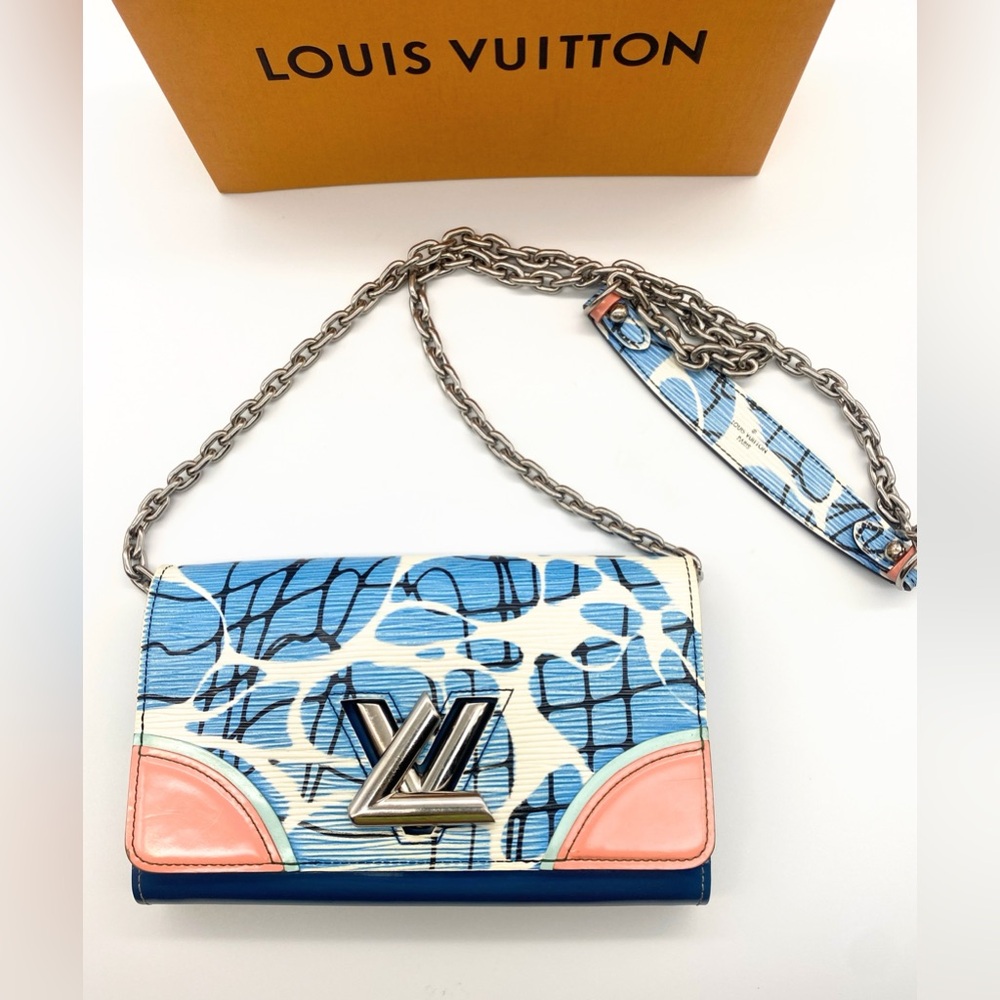 LOUIS VUITTON Limited Edition Aqua Epi Leather Twist